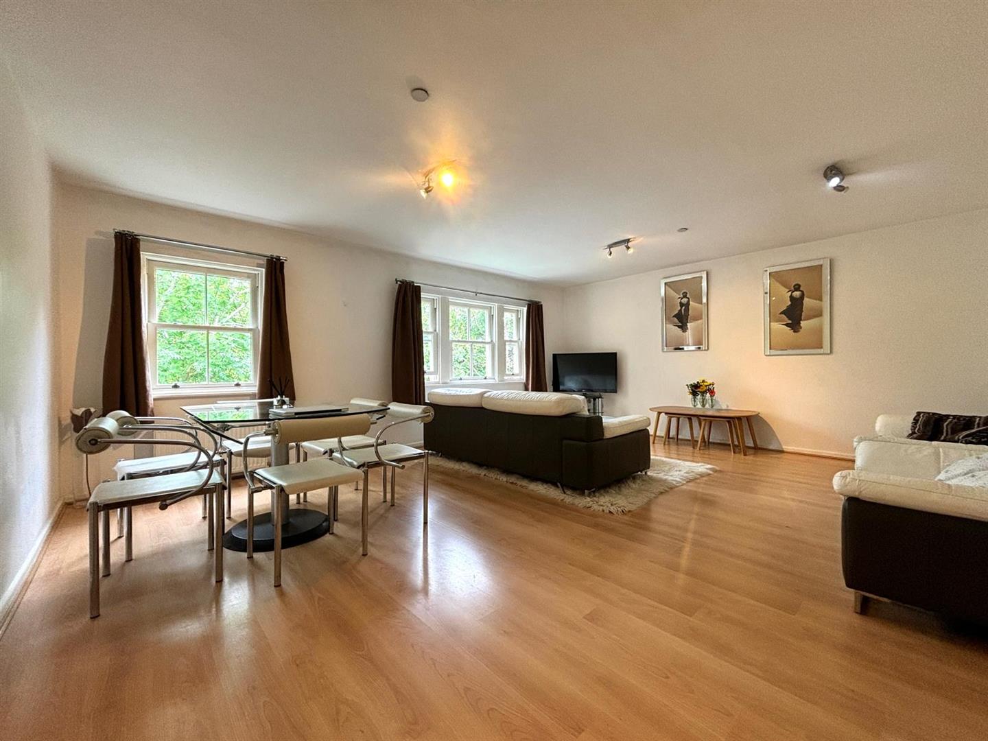 42 Harrier Court, Lancaster LA1 1AE